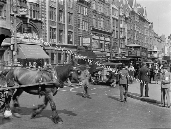 HIGH HOLBORN TRAFFIC